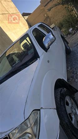 نیسان نەڤارا